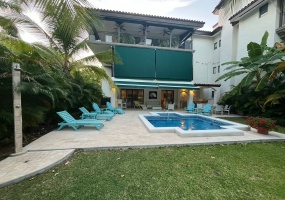 Paseo de las Casas, 4 Bedrooms Bedrooms, ,5 BathroomsBathrooms,Apartment,SALE/VENTA,PANAMA,1120