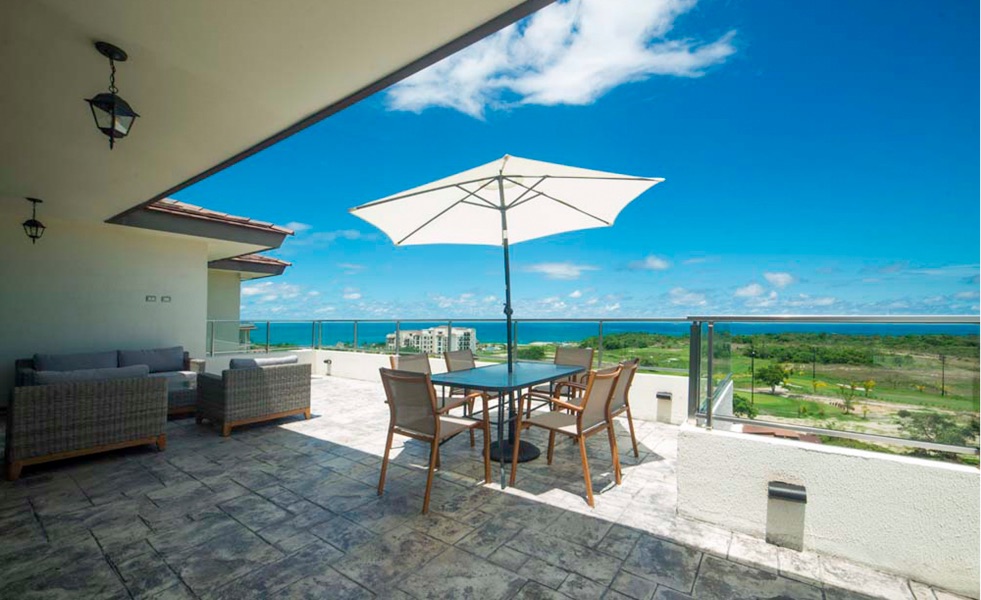 3 Bedrooms Bedrooms,3 BathroomsBathrooms,Apartment,1326