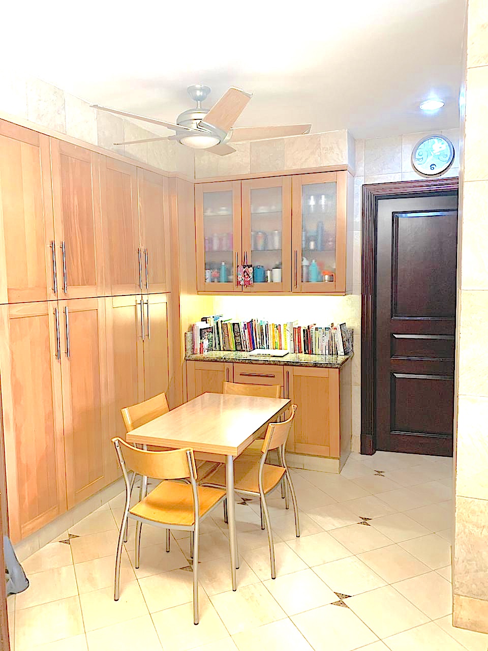 3 Bedrooms Bedrooms,4 BathroomsBathrooms,Apartment,1338