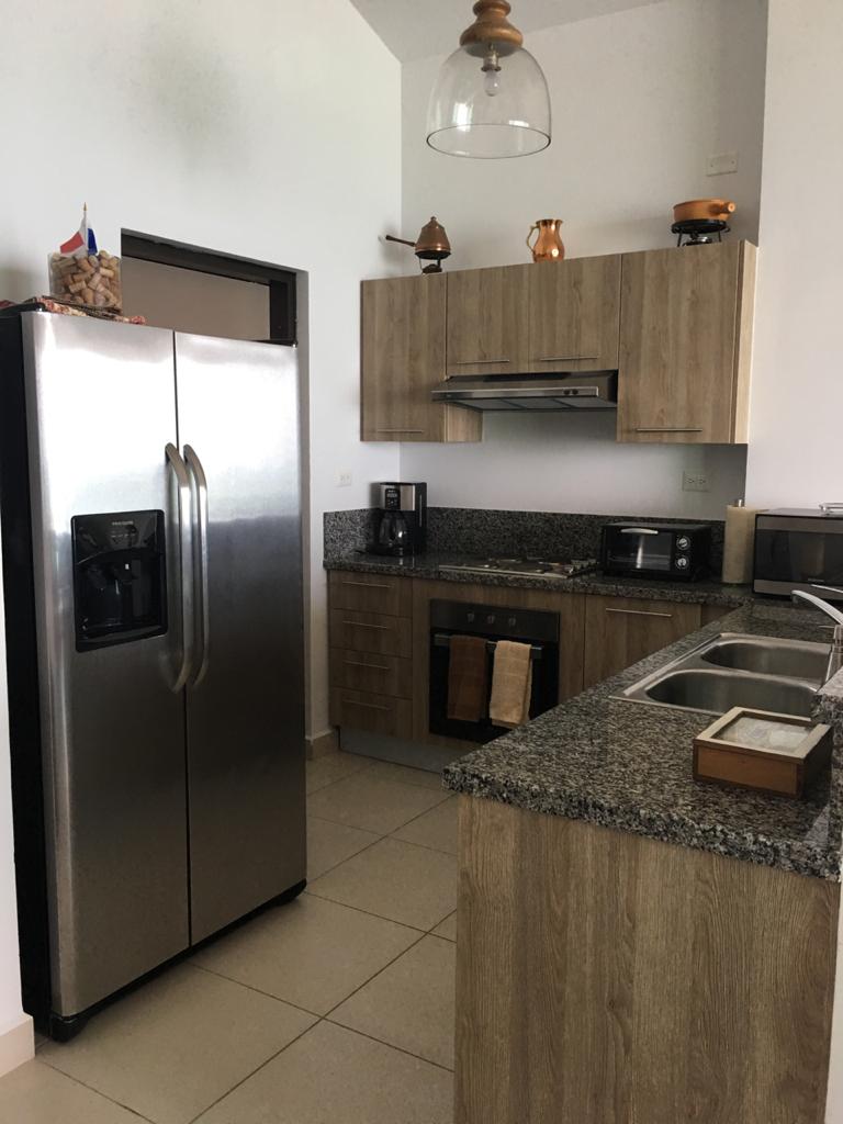 2 Rooms Rooms,2 BathroomsBathrooms,House,1363