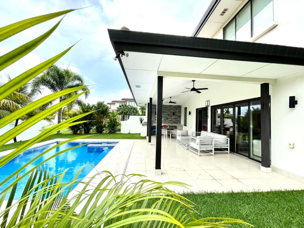 Laguna,4 Rooms Rooms,4 BathroomsBathrooms,House,1543