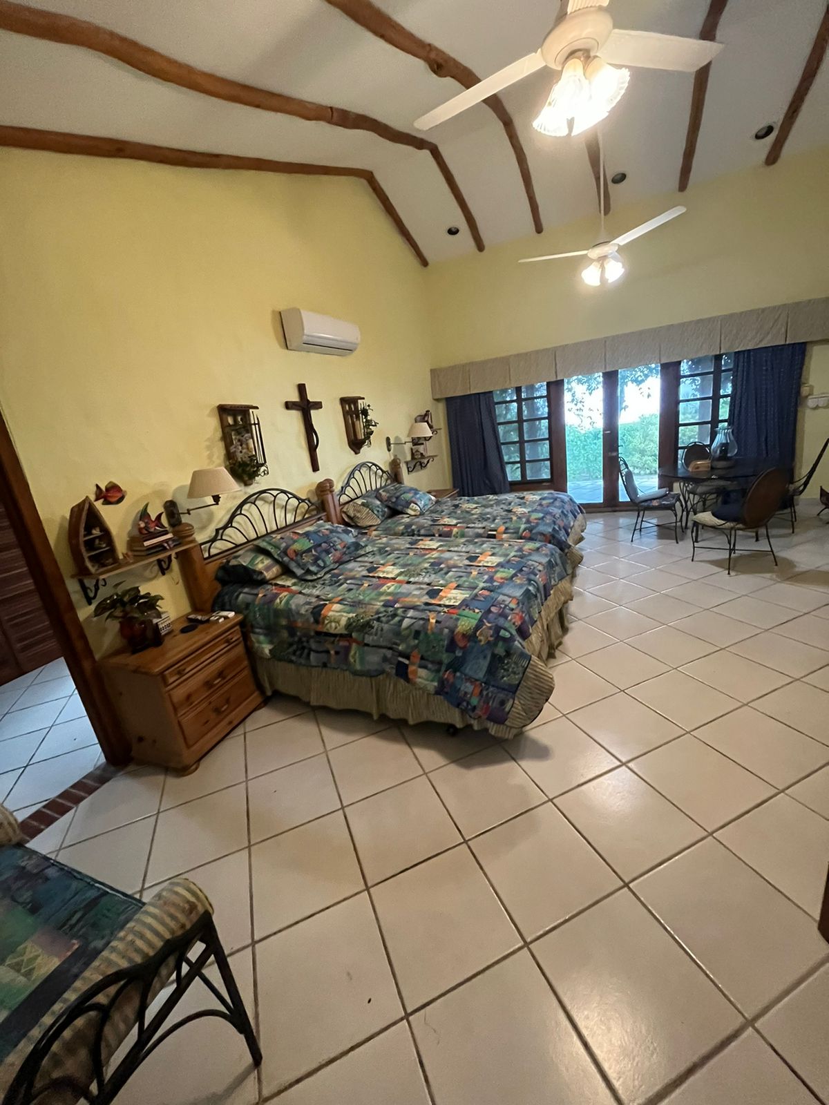 Chumico Redondo, 3 Bedrooms Bedrooms, ,5 BathroomsBathrooms,Apartment,SALE/RENTAL,Chumico Redondo ,1714