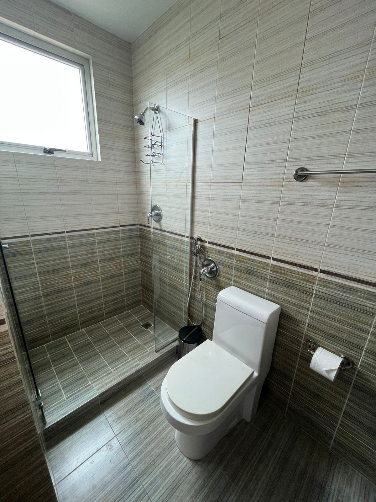 3 Bedrooms Bedrooms, ,4 BathroomsBathrooms,Apartment,SALE/VENTA,1717