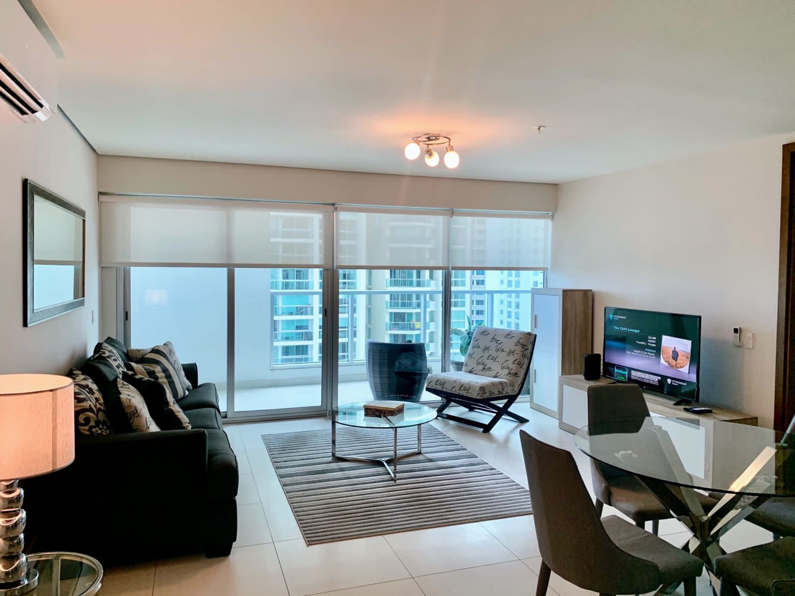 2 Bedrooms Bedrooms, ,2 BathroomsBathrooms,Apartment,RENT/ALQUILER,1741