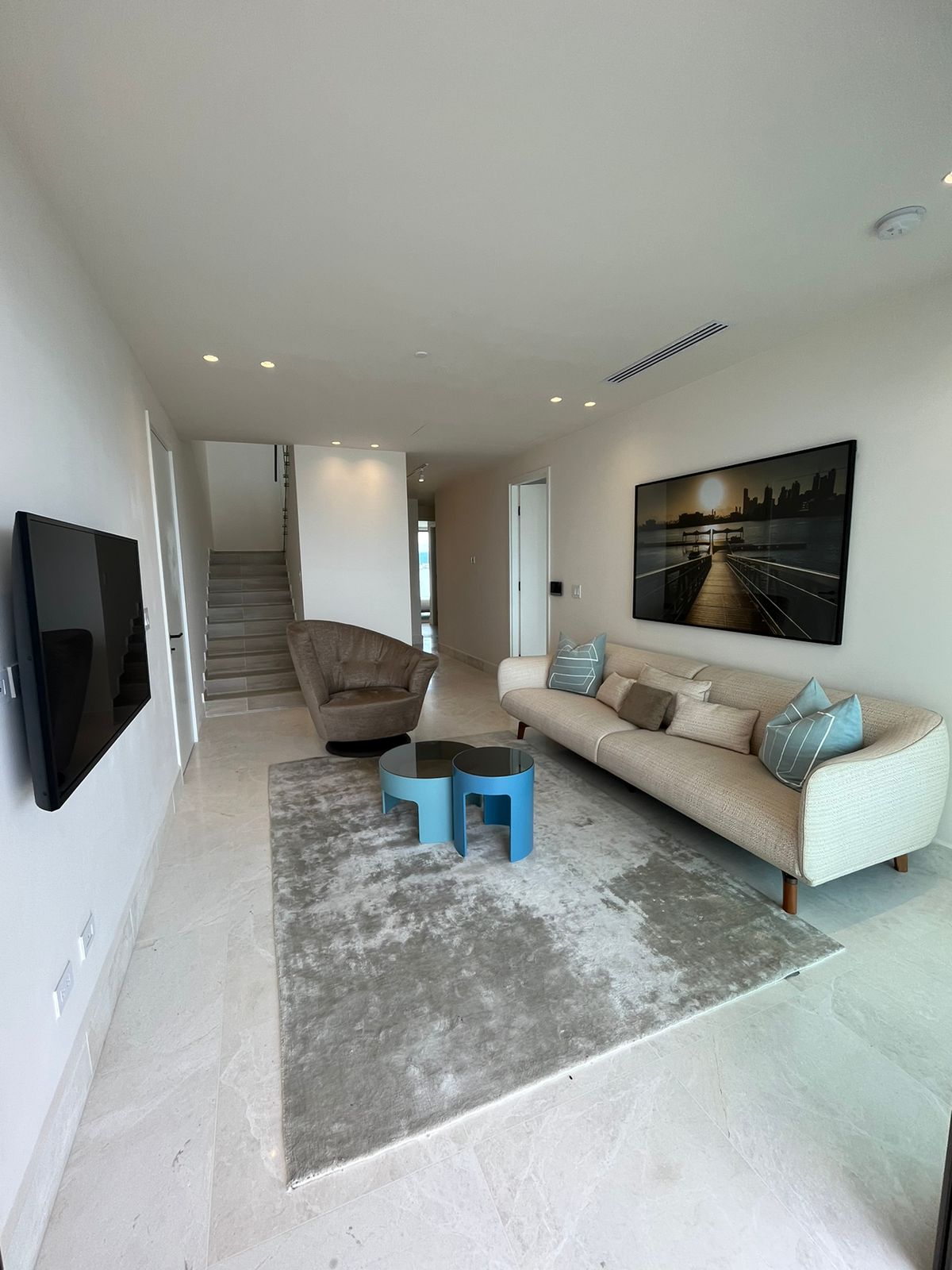3 Bedrooms Bedrooms, ,4 BathroomsBathrooms,Apartment,RENT/ALQUILER,1751