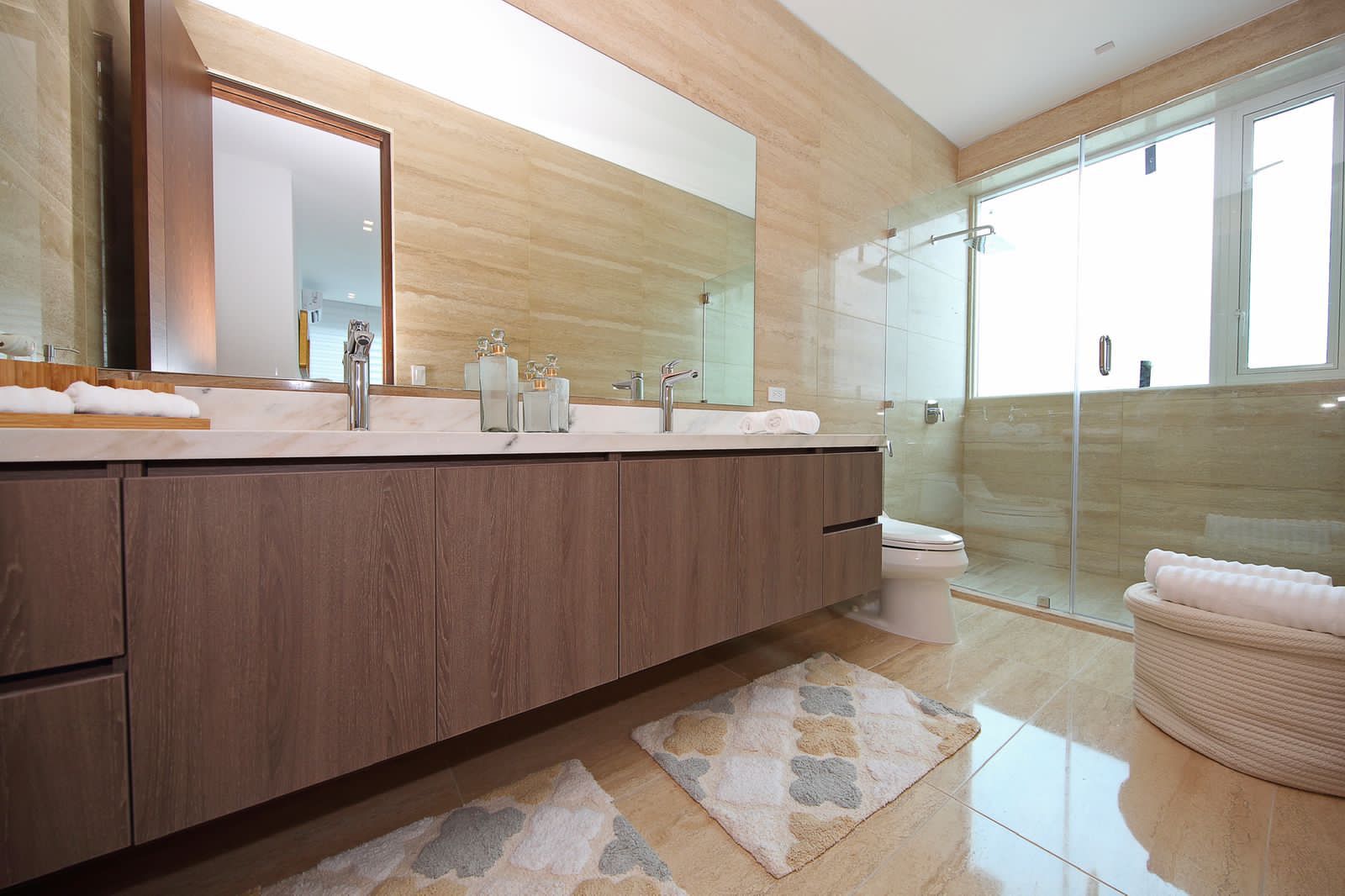 3 Bedrooms Bedrooms, ,4 BathroomsBathrooms,Apartment,SALE/VENTA,1762