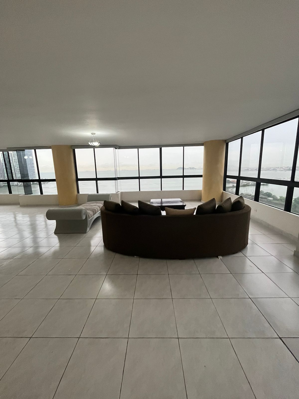 3 Bedrooms Bedrooms, ,4 BathroomsBathrooms,Apartment,RENT/ALQUILER,1777