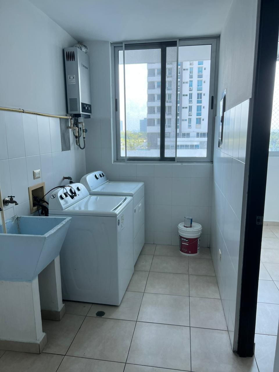 3 Bedrooms Bedrooms, ,3 BathroomsBathrooms,Apartment,SALE/VENTA,1791