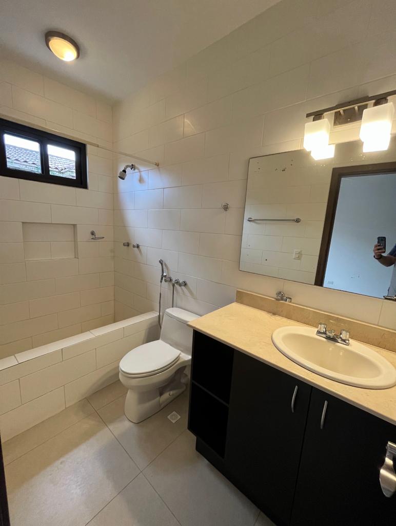 Costa sur, 4 Rooms Rooms,4 BathroomsBathrooms,House,SALE/VENTA,Costa sur,1801