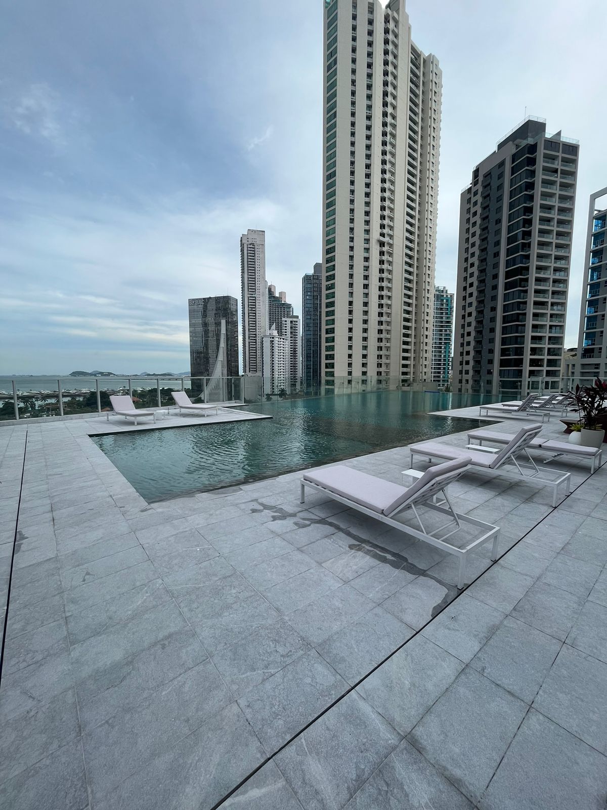 Costanera, 2 Bedrooms Bedrooms, ,3 BathroomsBathrooms,Apartment,SALE/RENTAL,Costanera,1828