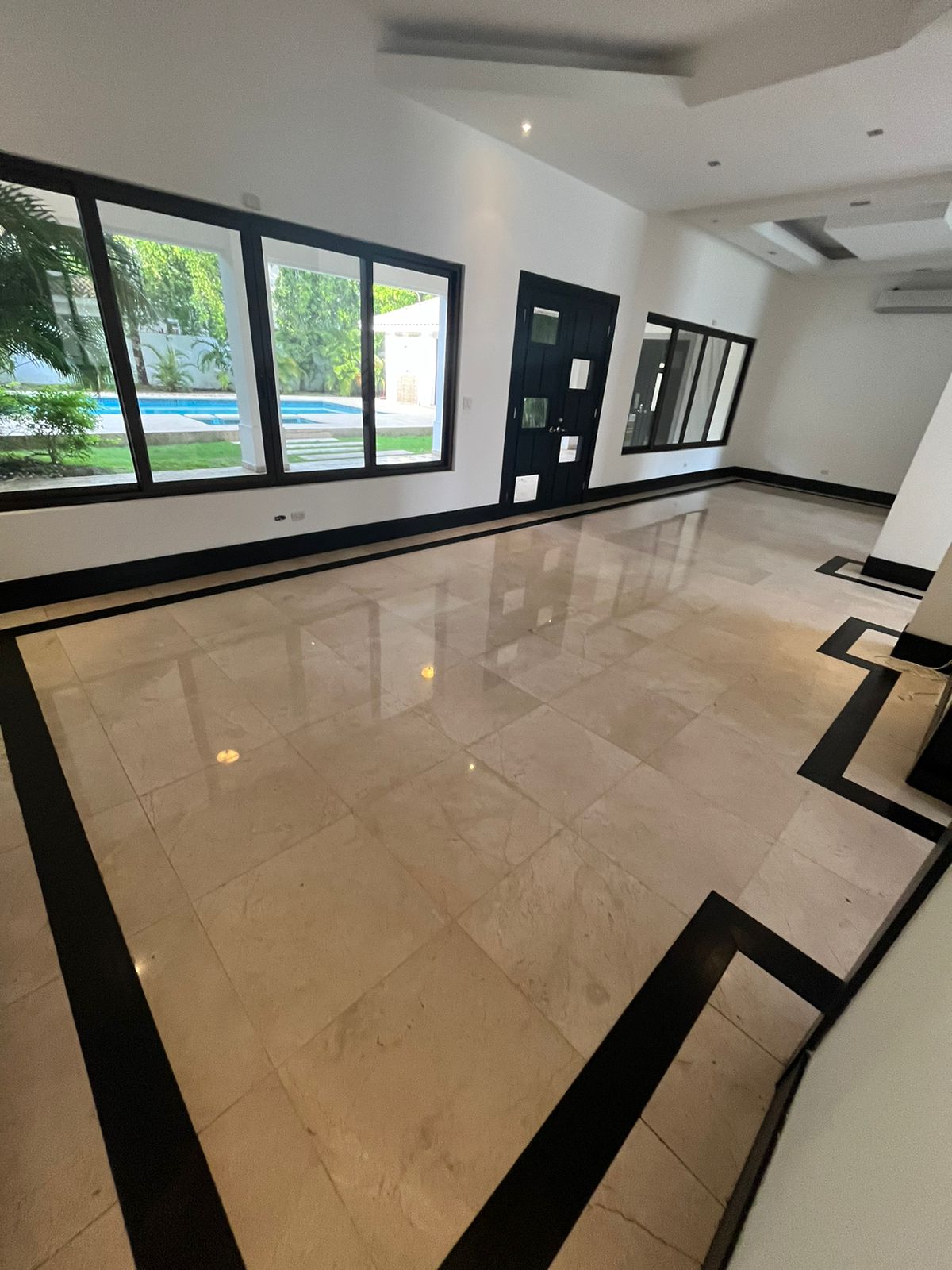 Toscana del este, 5 Rooms Rooms,5 BathroomsBathrooms,House,SALE/VENTA,Toscana del este ,1836
