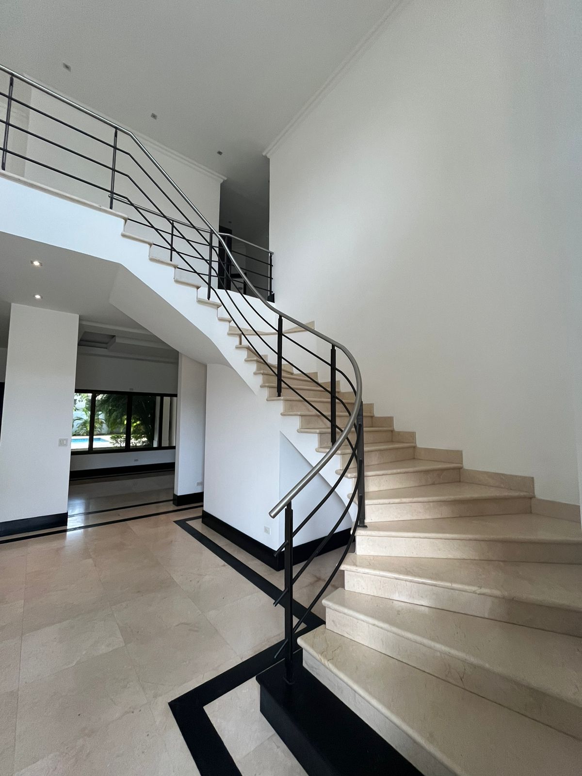 Toscana del este, 5 Rooms Rooms,5 BathroomsBathrooms,House,SALE/VENTA,Toscana del este ,1836