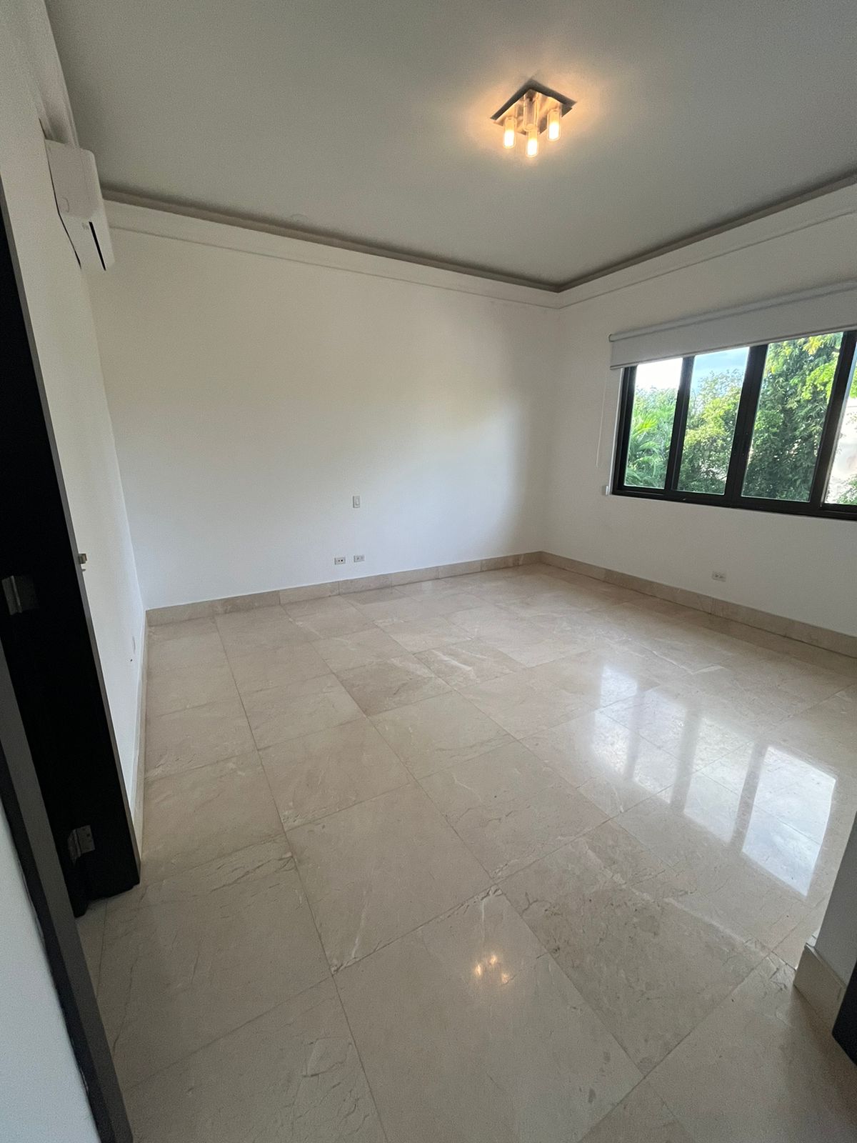 Toscana del este, 5 Rooms Rooms,5 BathroomsBathrooms,House,SALE/VENTA,Toscana del este ,1836