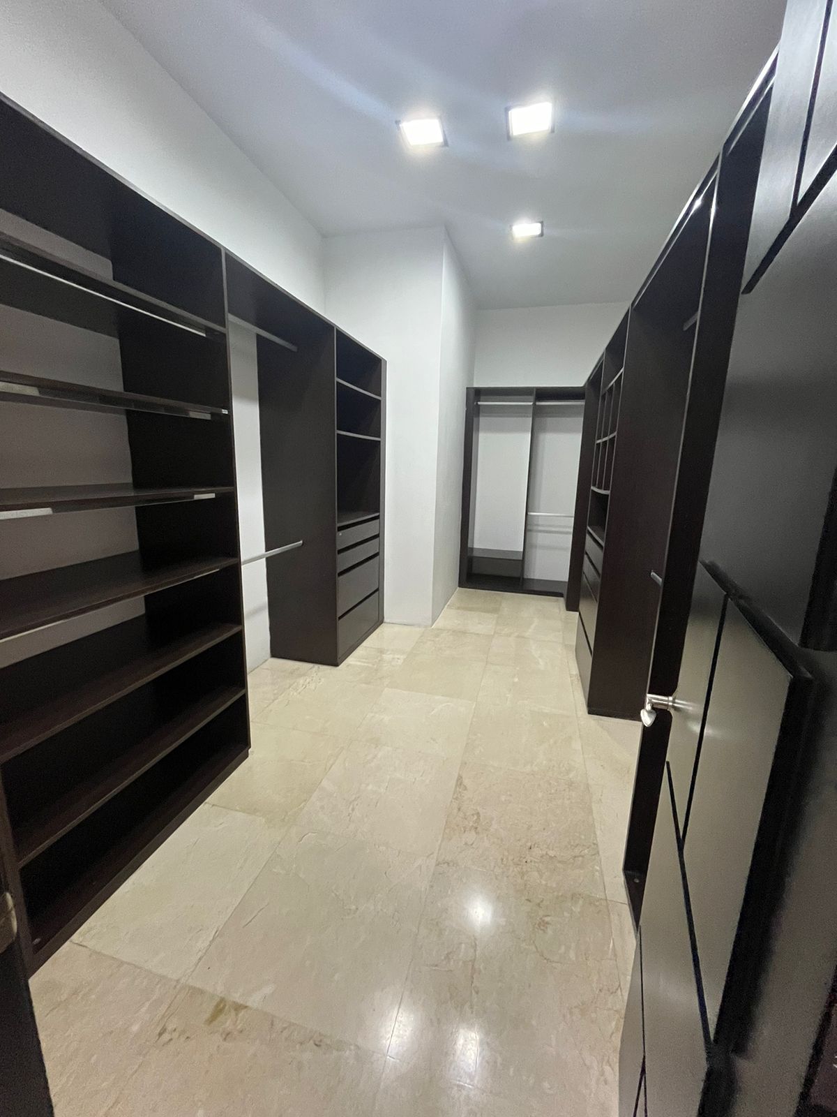 Toscana del este, 5 Rooms Rooms,5 BathroomsBathrooms,House,SALE/VENTA,Toscana del este ,1836