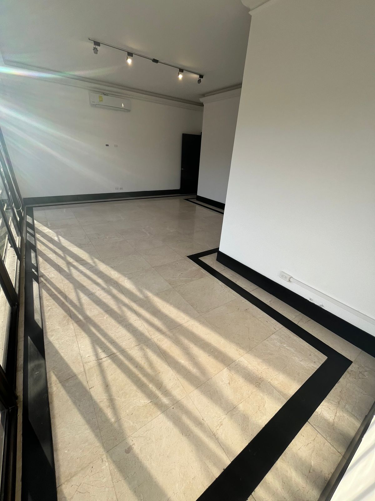 Toscana del este, 5 Rooms Rooms,5 BathroomsBathrooms,House,SALE/VENTA,Toscana del este ,1836